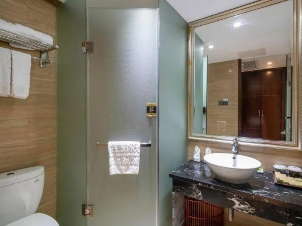 Fuzhou Chuanjie Hotspring and Golf Club Hotel