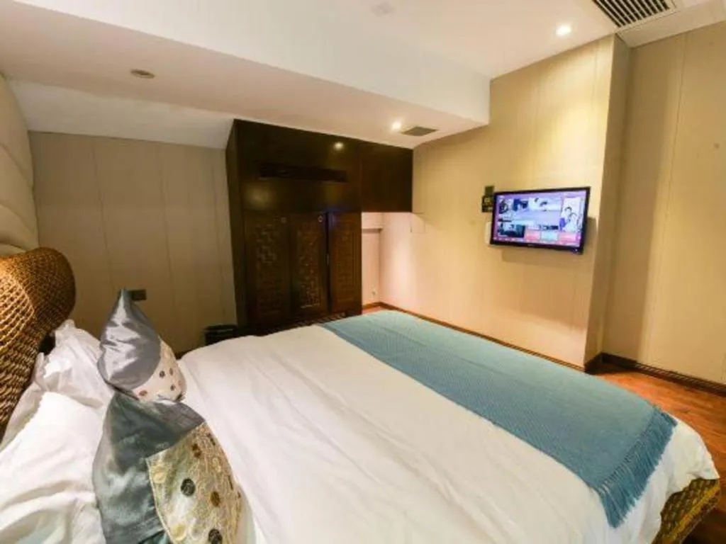 Bed in Fuzhou Chuanjie Hotspring and Golf Club Hotel