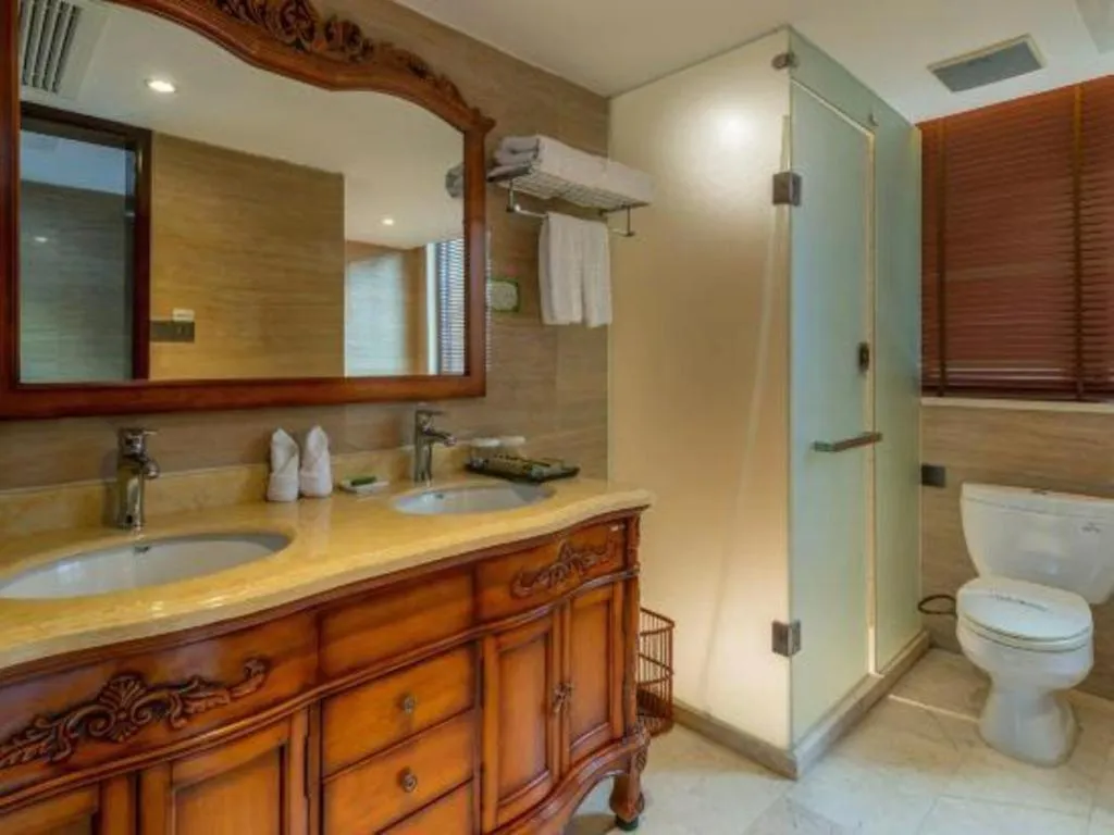 Fuzhou Chuanjie Hotspring and Golf Club Hotel