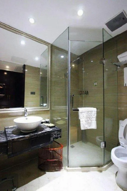 Fuzhou Chuanjie Hotspring and Golf Club Hotel