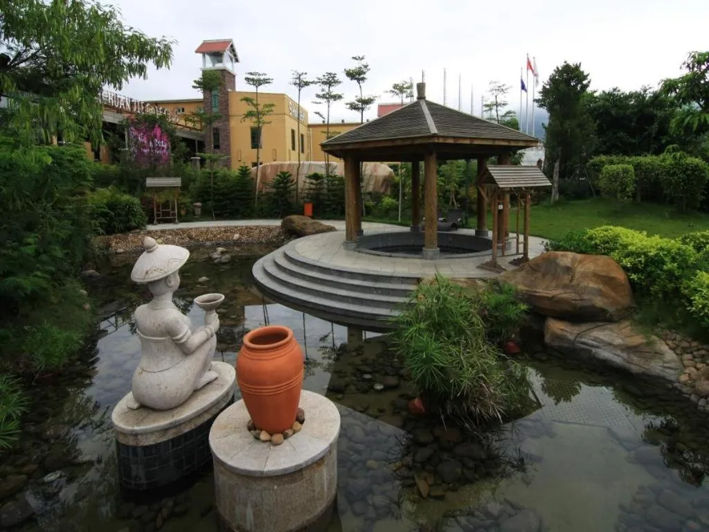 Fuzhou Chuanjie Hotspring and Golf Club Hotel
