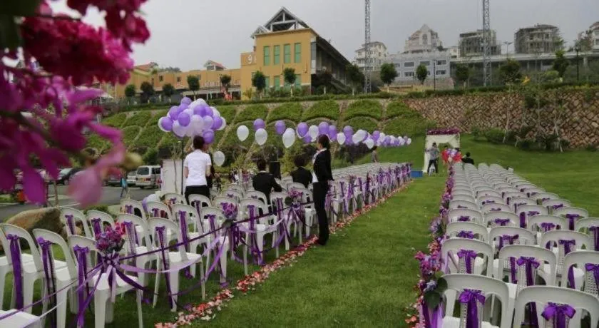 Fuzhou Chuanjie Hotspring and Golf Club Hotel