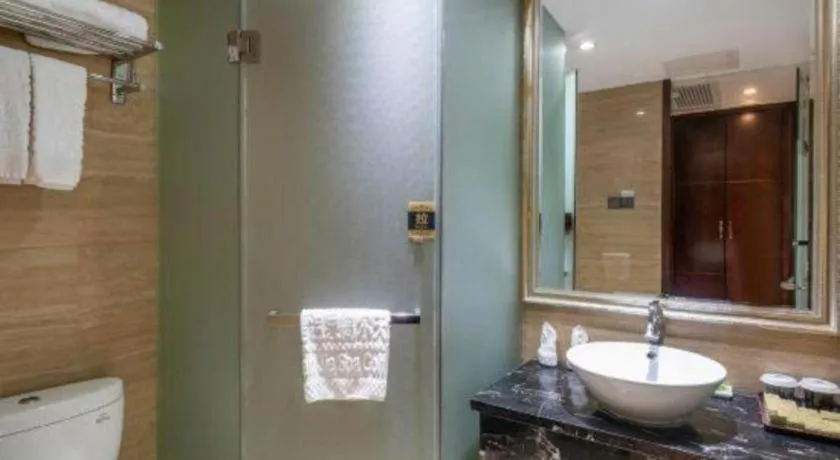 Fuzhou Chuanjie Hotspring and Golf Club Hotel