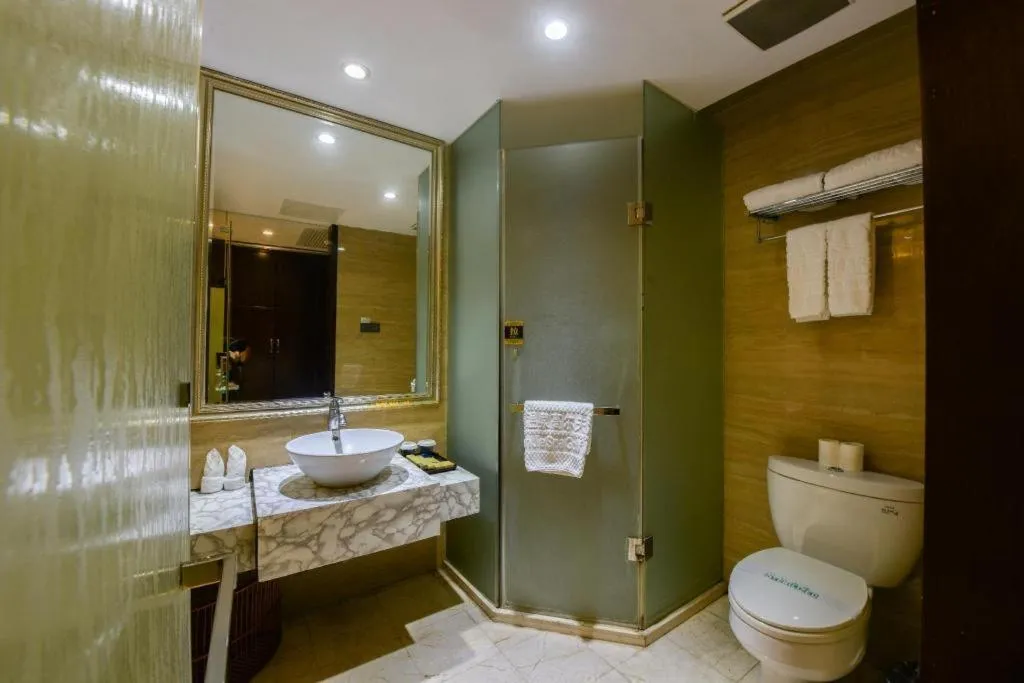 Fuzhou Chuanjie Hotspring and Golf Club Hotel