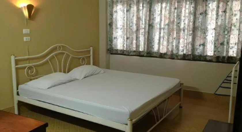 Bed in Numsin Hotel
