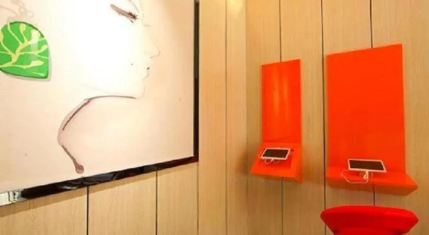 7 Days Premium Hotel Chongqing Yangjiaping Pedestrian Street Centre Branch