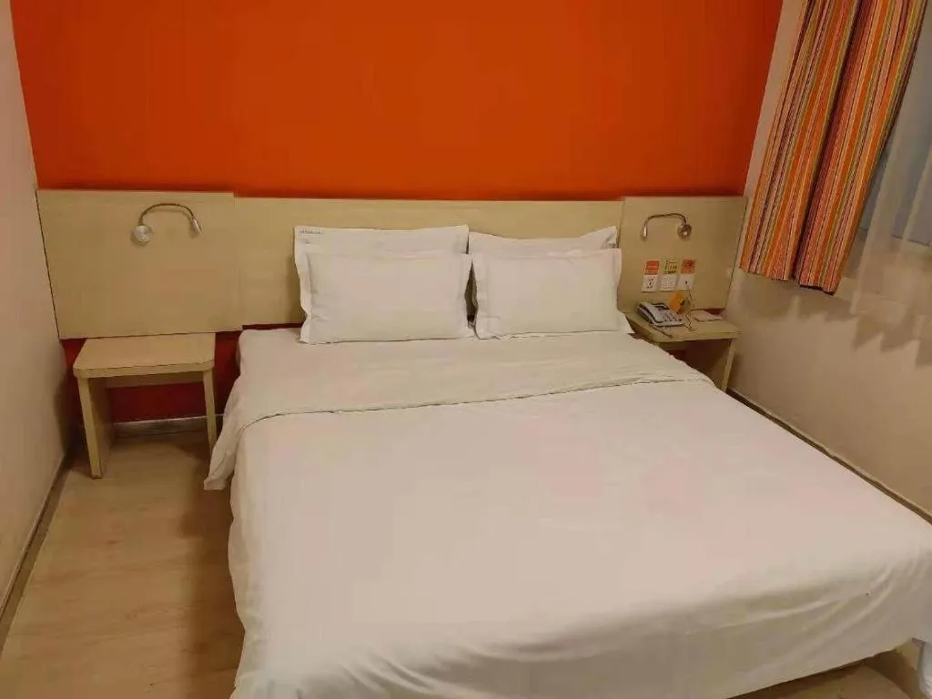 Bed in 7 Days Inn Beijing Shunyi Development Area Mordern Motor City
