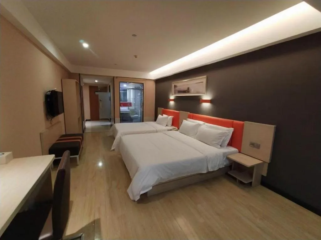 Bed in 7 Days Premium Jingjiang Fuhai New World Automobile Terminal Branch