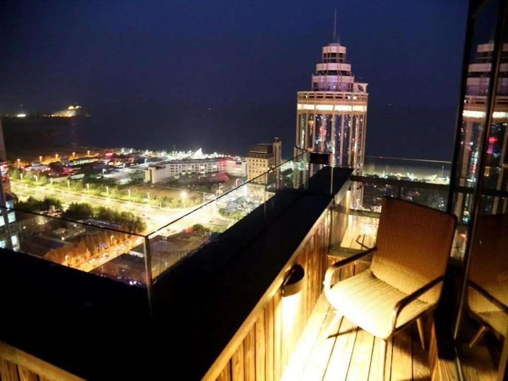 Qingdao Elegance Hotel