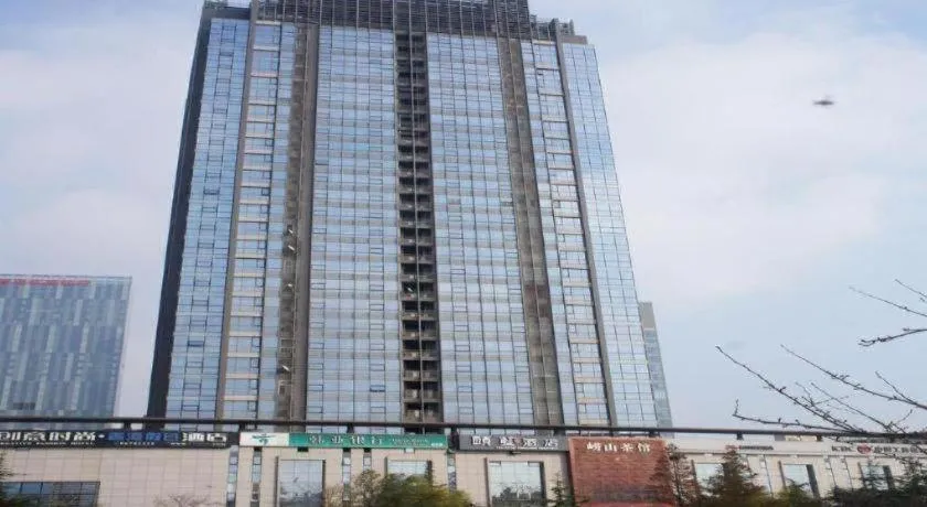 Qingdao Elegance Hotel