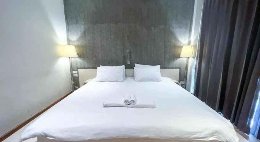 Bed in Ban Nai Amphoe