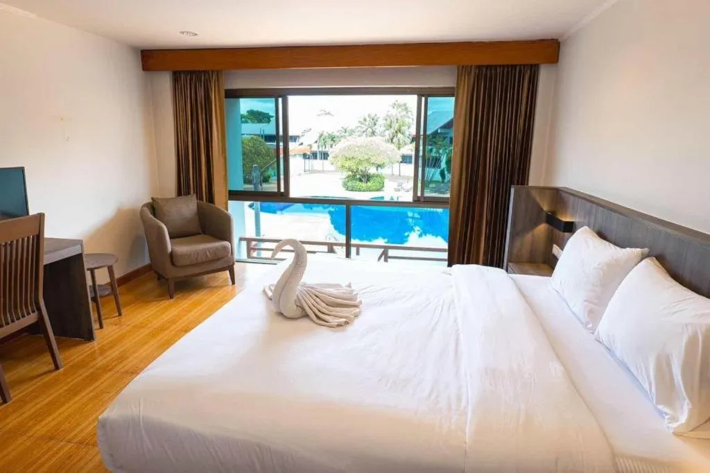 Bed in The Impress Nan Hotel