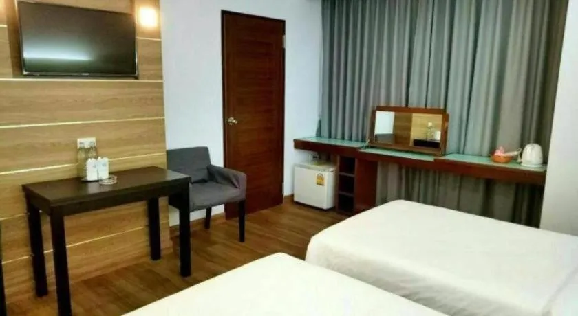 Bed in Mayflower Grande Hotel