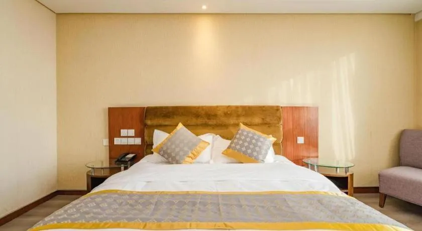 Bed in Qingdao TianRun JinWang Hotel