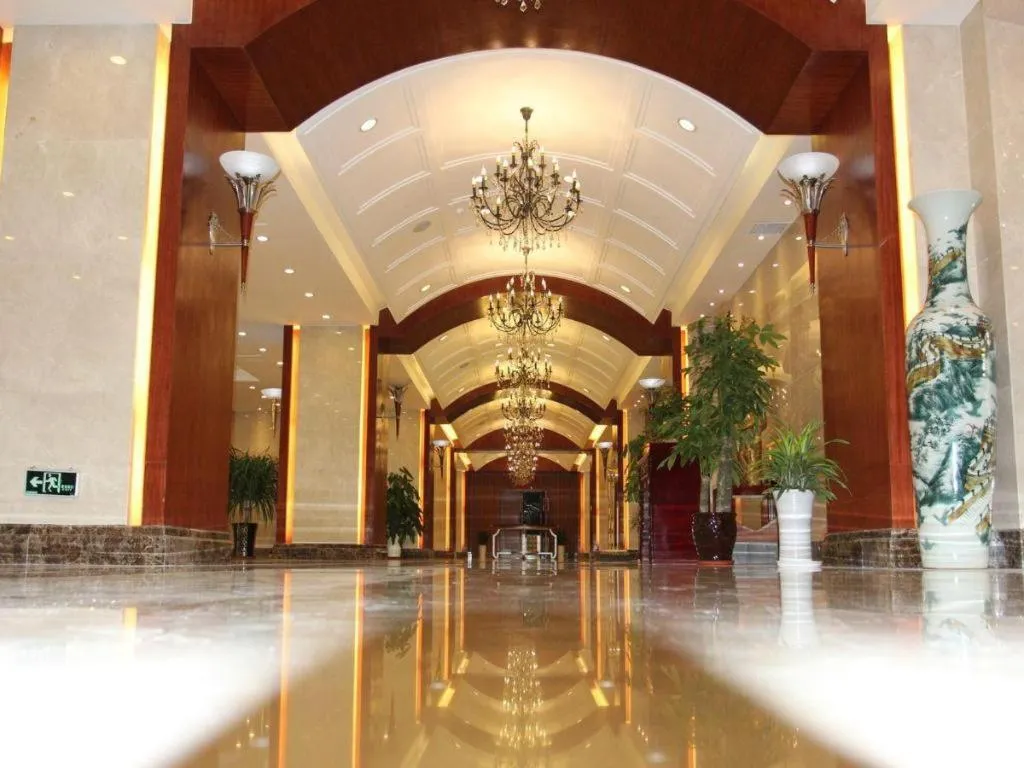 Qingdao TianRun JinWang Hotel