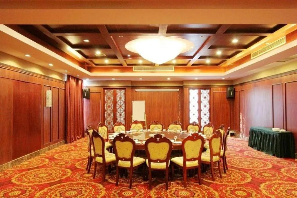 Qingdao TianRun JinWang Hotel