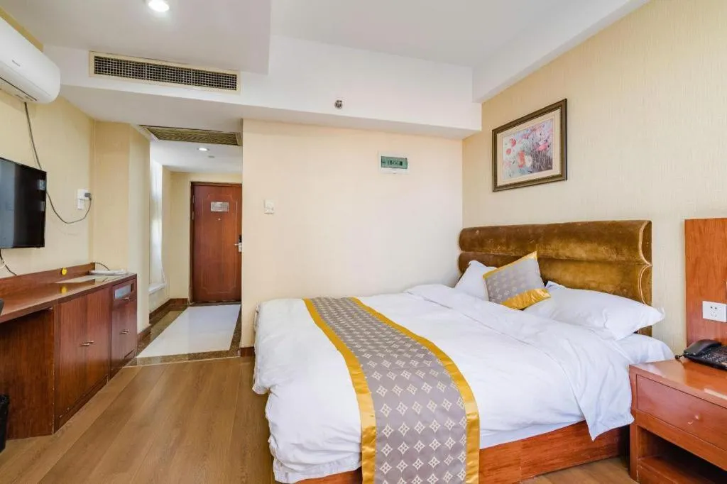 Bed in Qingdao TianRun JinWang Hotel