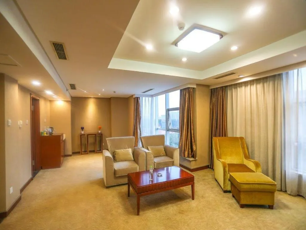 Qingdao TianRun JinWang Hotel