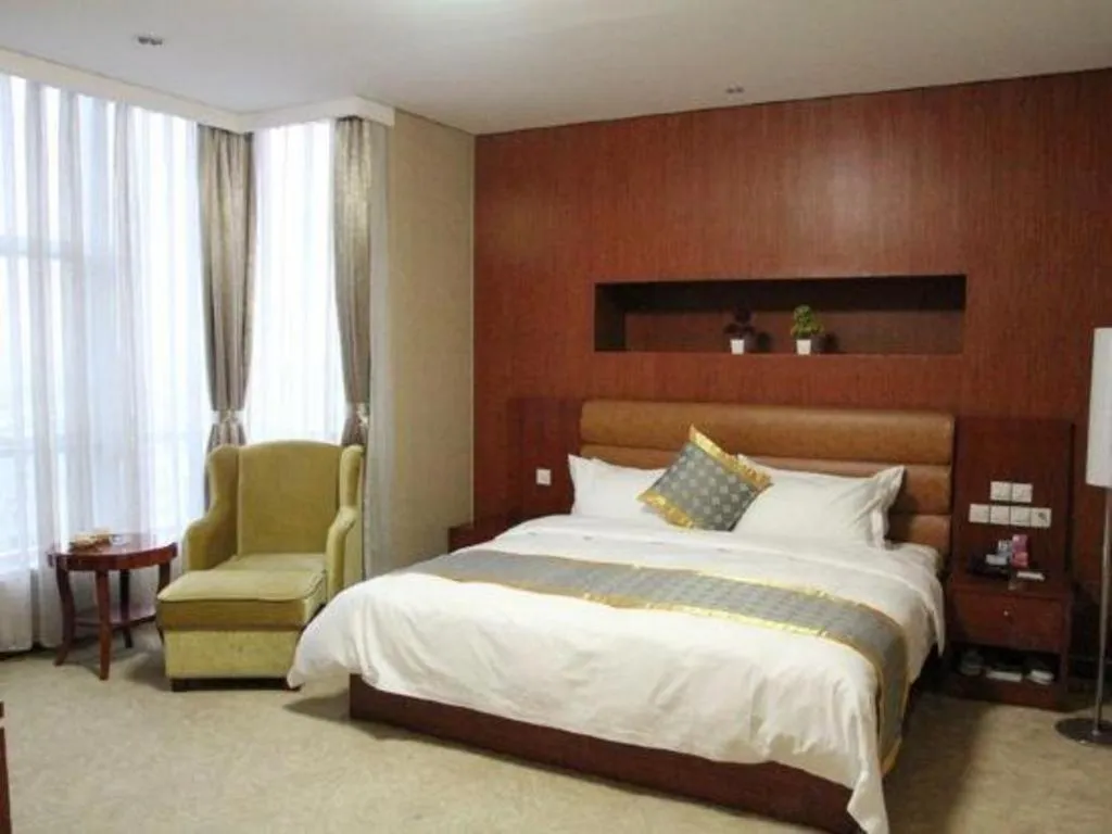 Bed in Qingdao TianRun JinWang Hotel