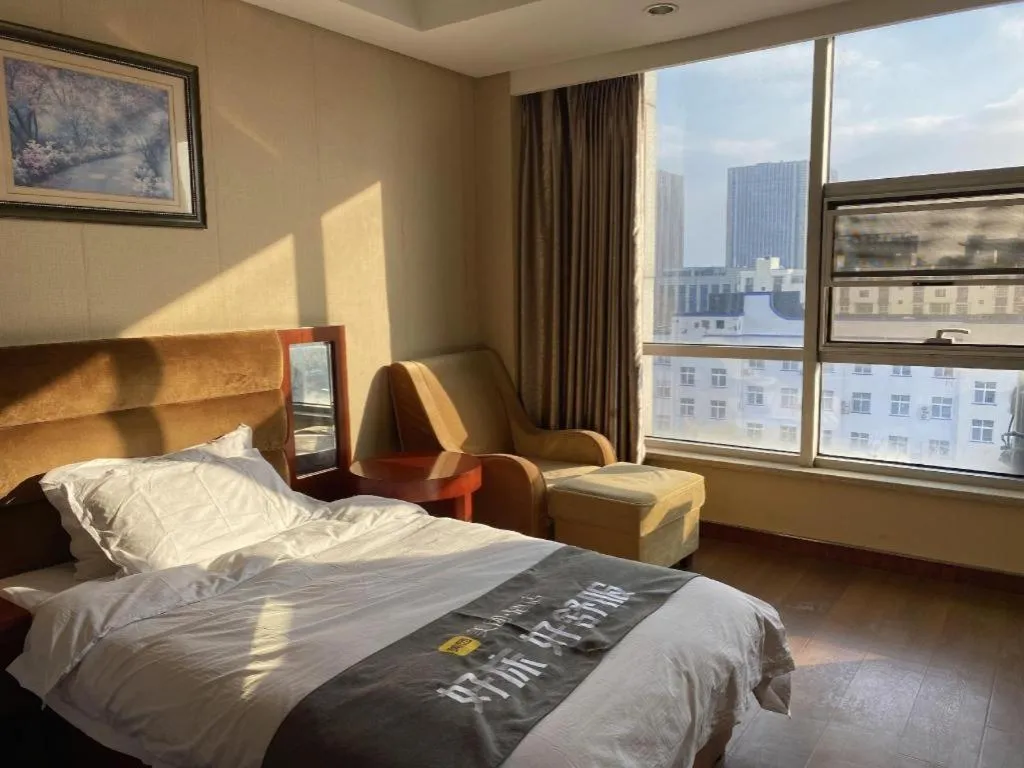 Bed in Qingdao TianRun JinWang Hotel