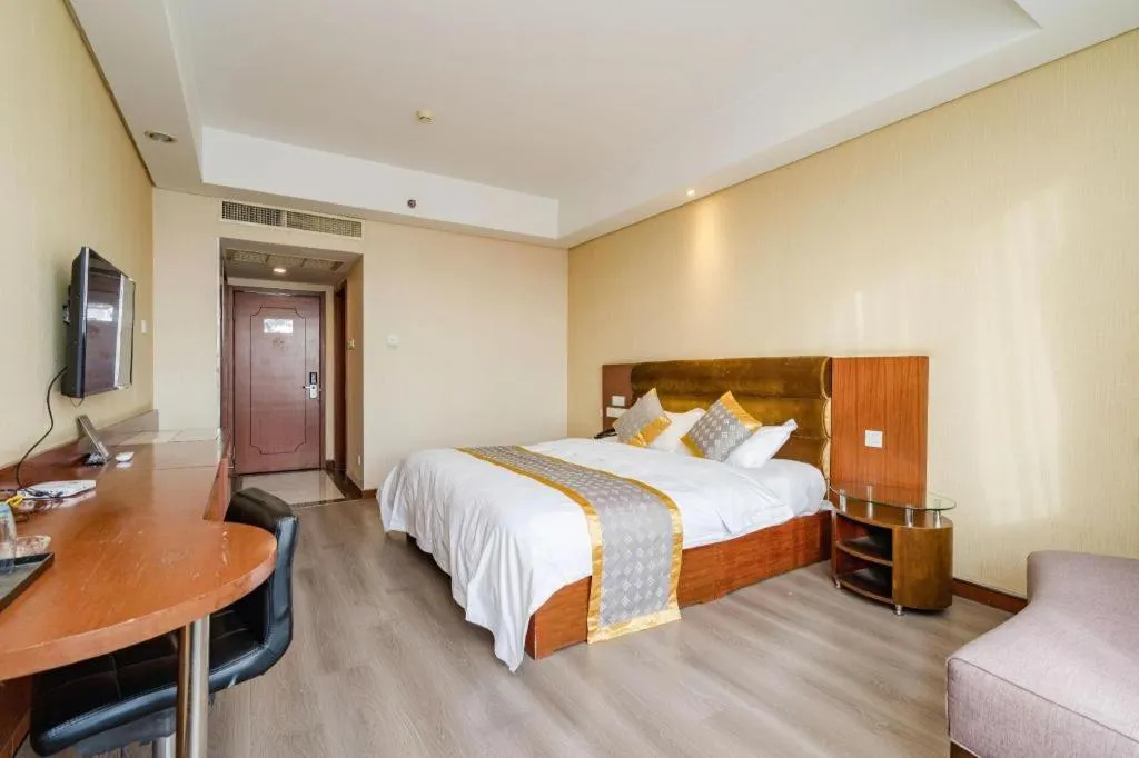 Bed in Qingdao TianRun JinWang Hotel