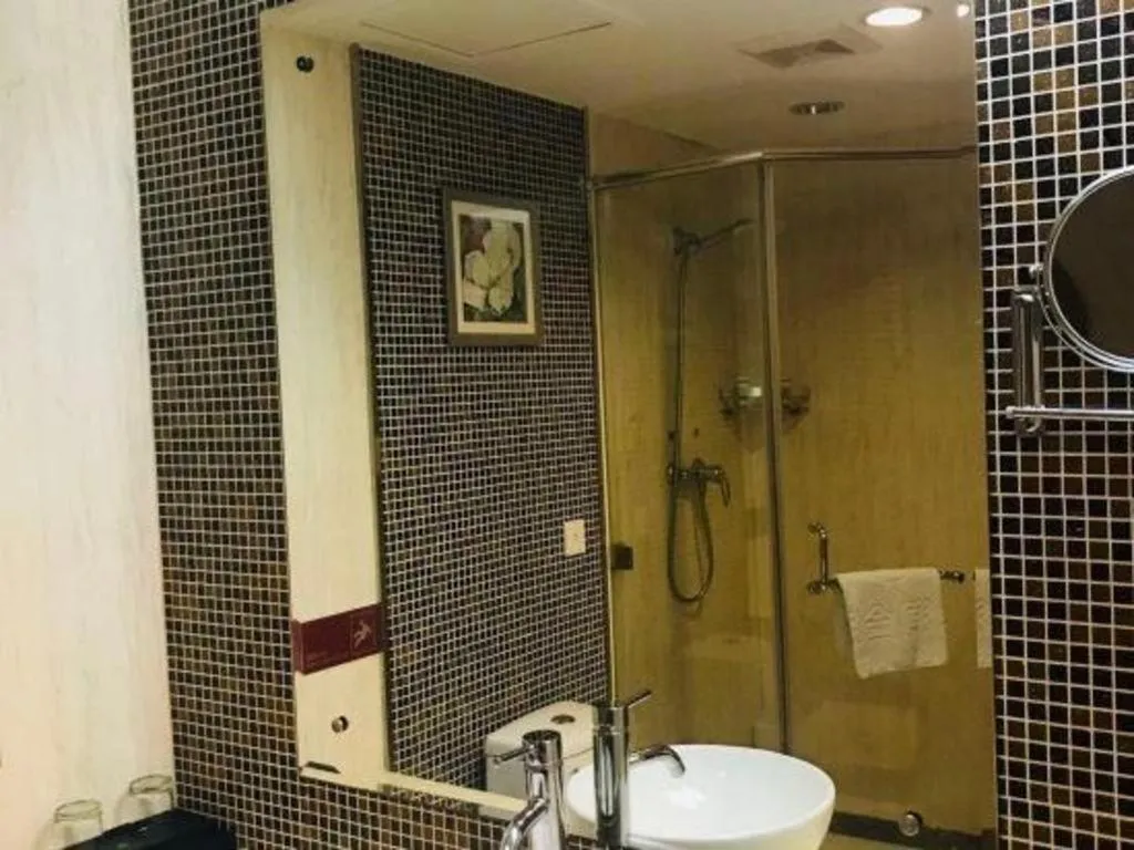 Qingdao TianRun JinWang Hotel