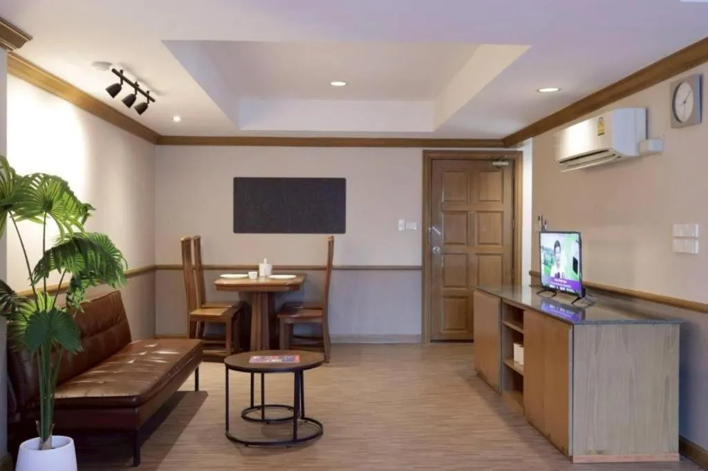 Alameda Suites Hotel