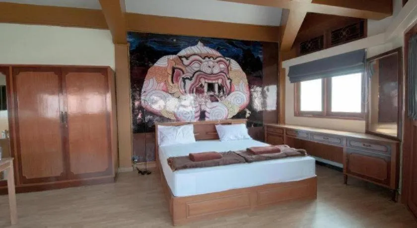 Bed in Alameda Suites Hotel