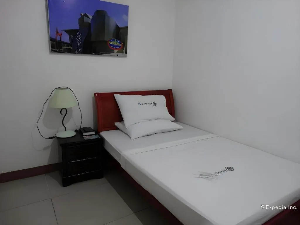 Bed in Time Travellers Hotel