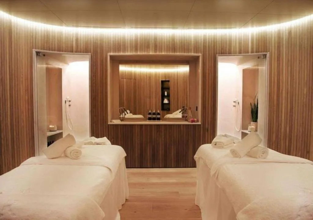 Bed in Clef Hotel Bangkok