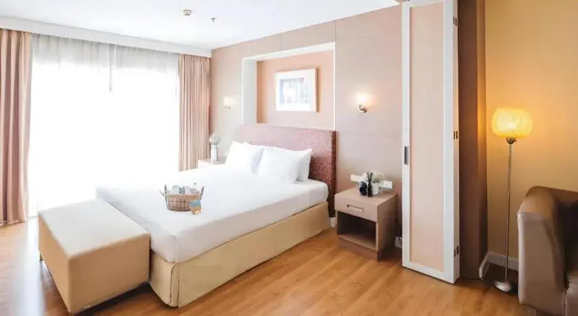 Bed in Clef Hotel Bangkok Bed in Clef Hotel Bangkok