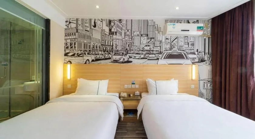 Bed in City Comfort Inn Zhongshan Lihe Square Walmart Branch