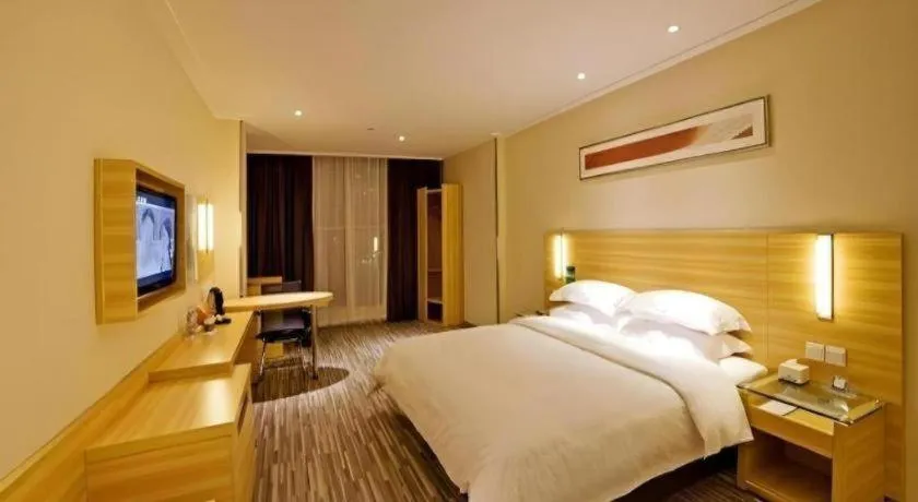 Bed in City Comfort Inn Zhongshan Lihe Square Walmart Branch