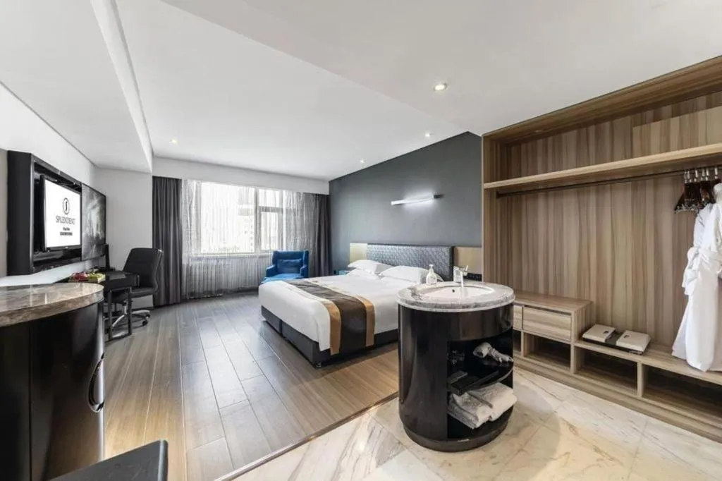 Bed in Harbin Splendent Hotel