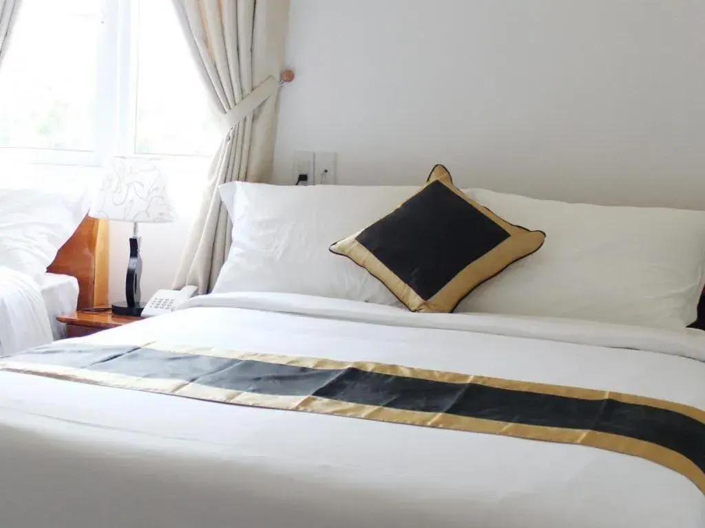 Bed in Hong Mai Hotel Nha Trang Bed in Hong Mai Hotel Nha Trang
