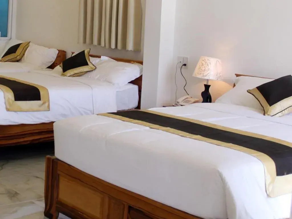 Bed in Hong Mai Hotel Nha Trang Bed in Hong Mai Hotel Nha Trang