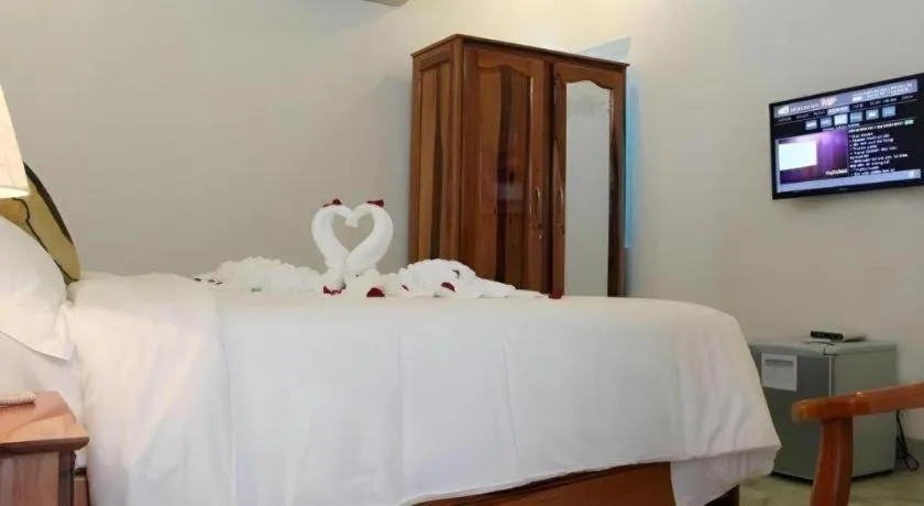 Bed in Hong Mai Hotel Nha Trang