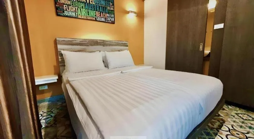 Bed in BB House Mini Suite Hotel