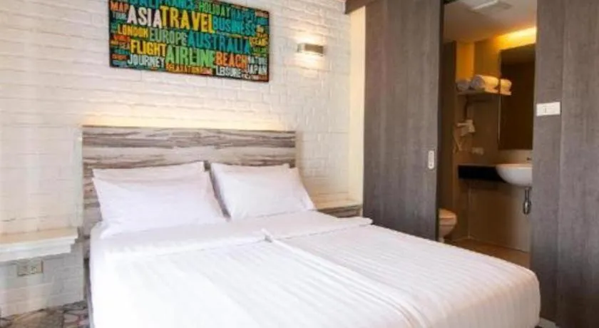 Bed in BB House Mini Suite Hotel