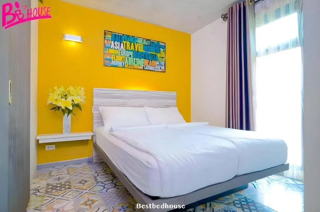 Bed in BB House Mini Suite Hotel