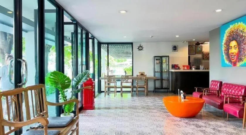 BB House Mini Suite Hotel