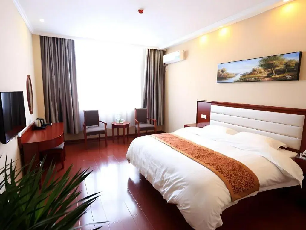 Bed in GreenTree Inn Shandong Yuncheng Ximen Street Songjiang Kung Fu School Business Hotel Bed in GreenTree Inn Shandong Yuncheng Ximen Street Songjiang Kung Fu School Business Hotel