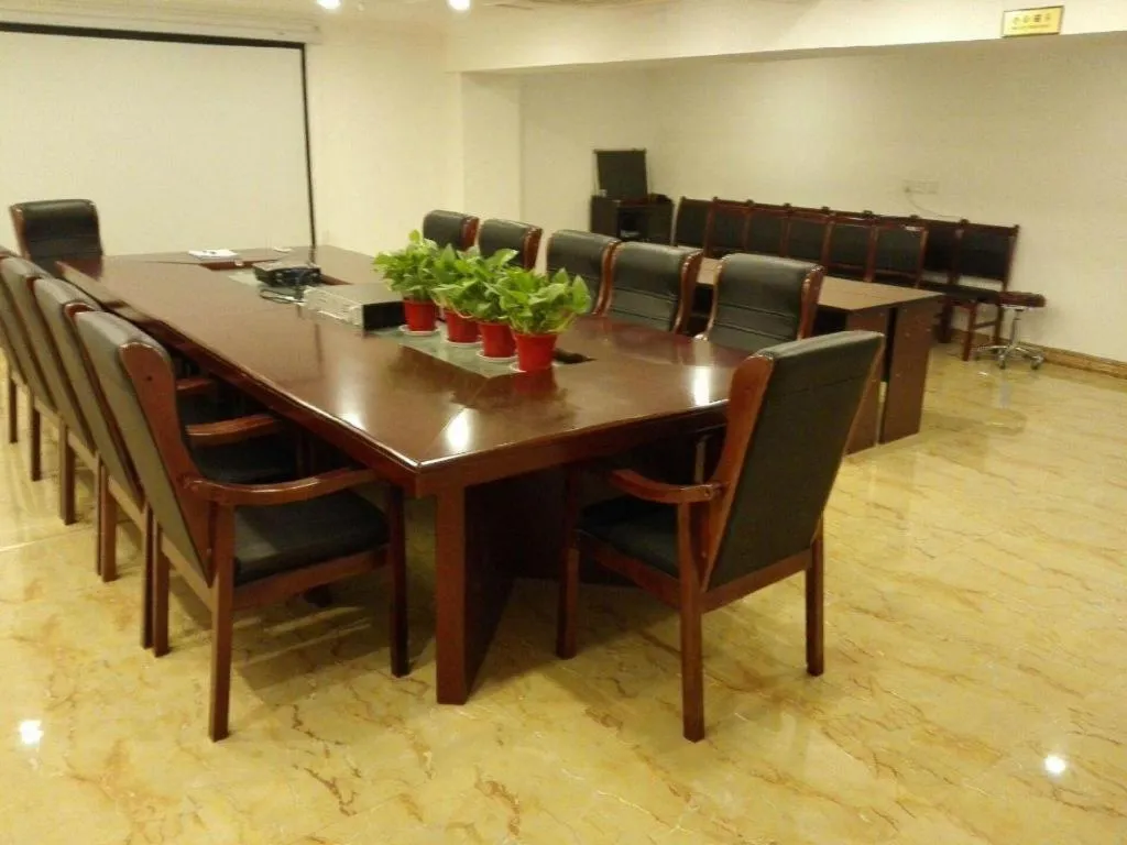 GreenTree Inn Shandong Yuncheng Ximen Street Songjiang Kung Fu School Business Hotel