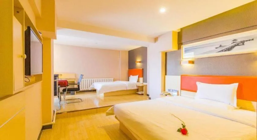 Bed in 7 Days Premium Hohhot Hailiang Square