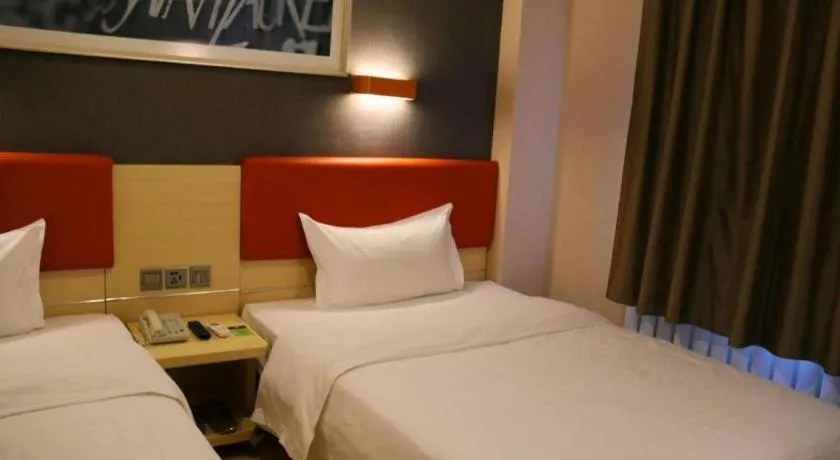 Bed in 7 Days Premium Hohhot Hailiang Square