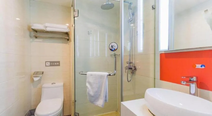 7 Days Premium Hohhot Hailiang Square