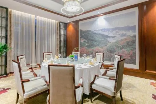 Yongzhou Chuang Fa Cheng XiaoXiangYi Hotel