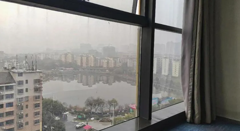 Yongzhou Chuang Fa Cheng XiaoXiangYi Hotel