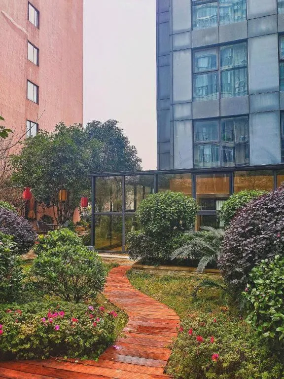 Yongzhou Chuang Fa Cheng XiaoXiangYi Hotel