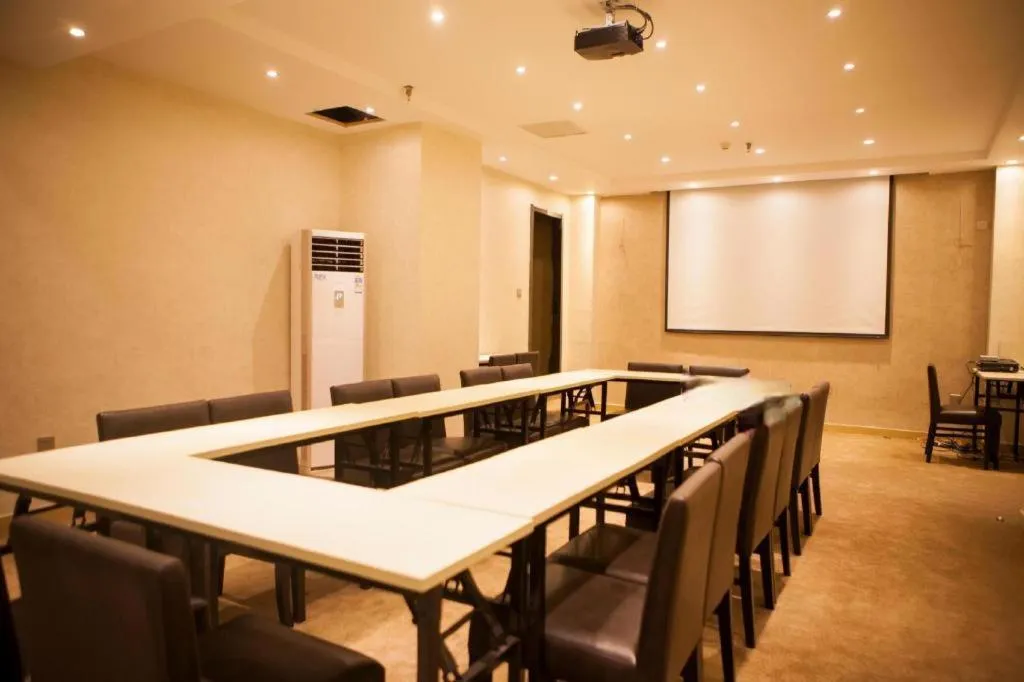 Lavande Hotel Yantai Train Station Branch